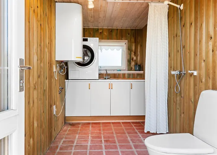 בית נופש 3 Bedroom Stunning In *