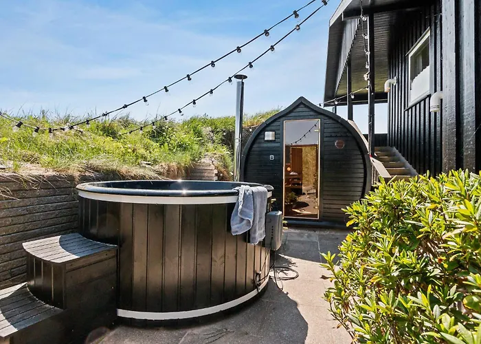 3 Bedroom Stunning In *
